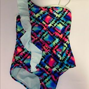 Girls swim suit in excellent condition !